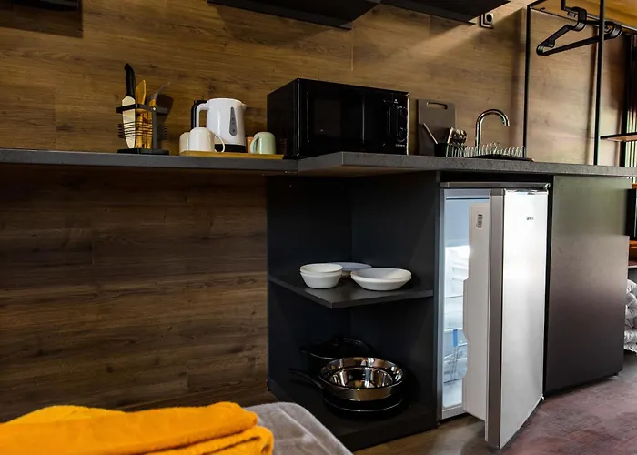 مكان تخييم Albatross Breeze 100m From The *