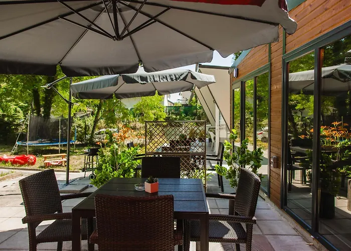 مكان تخييم Albatross Breeze 100m From The